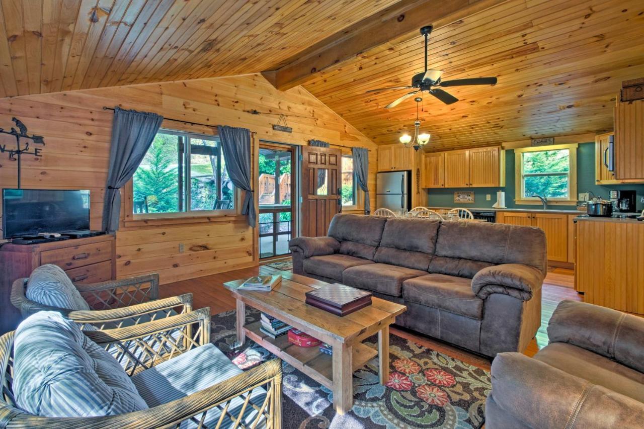 Bryson City Cabin With Fire Pit On Coopers Creek! エクステリア 写真