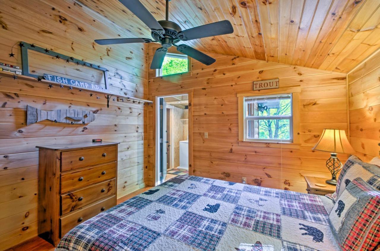 Bryson City Cabin With Fire Pit On Coopers Creek! エクステリア 写真